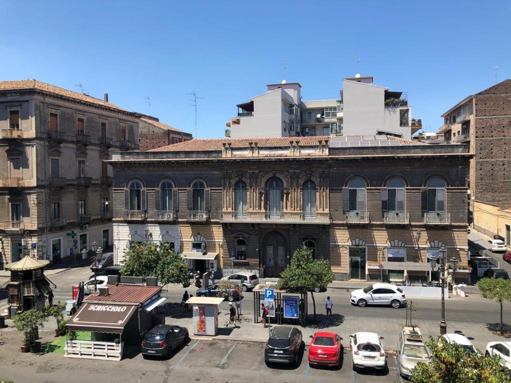 Апартаменти Finestre In Piazza Катанія Екстер'єр фото